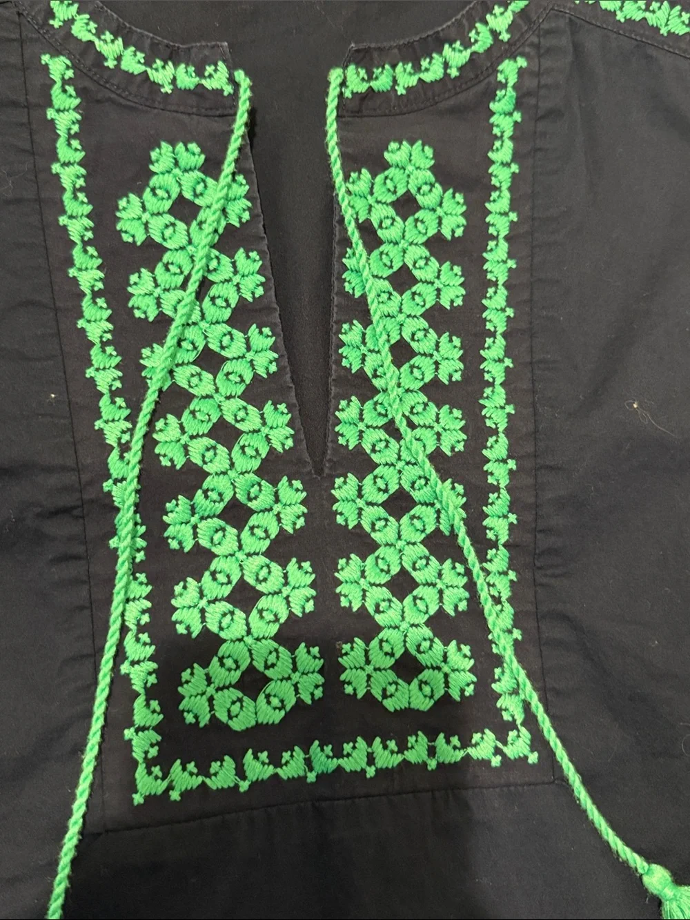 J. Crew Navy Tank Green Embroidered Front & Tassels Autumn Nautical Luncheon 10